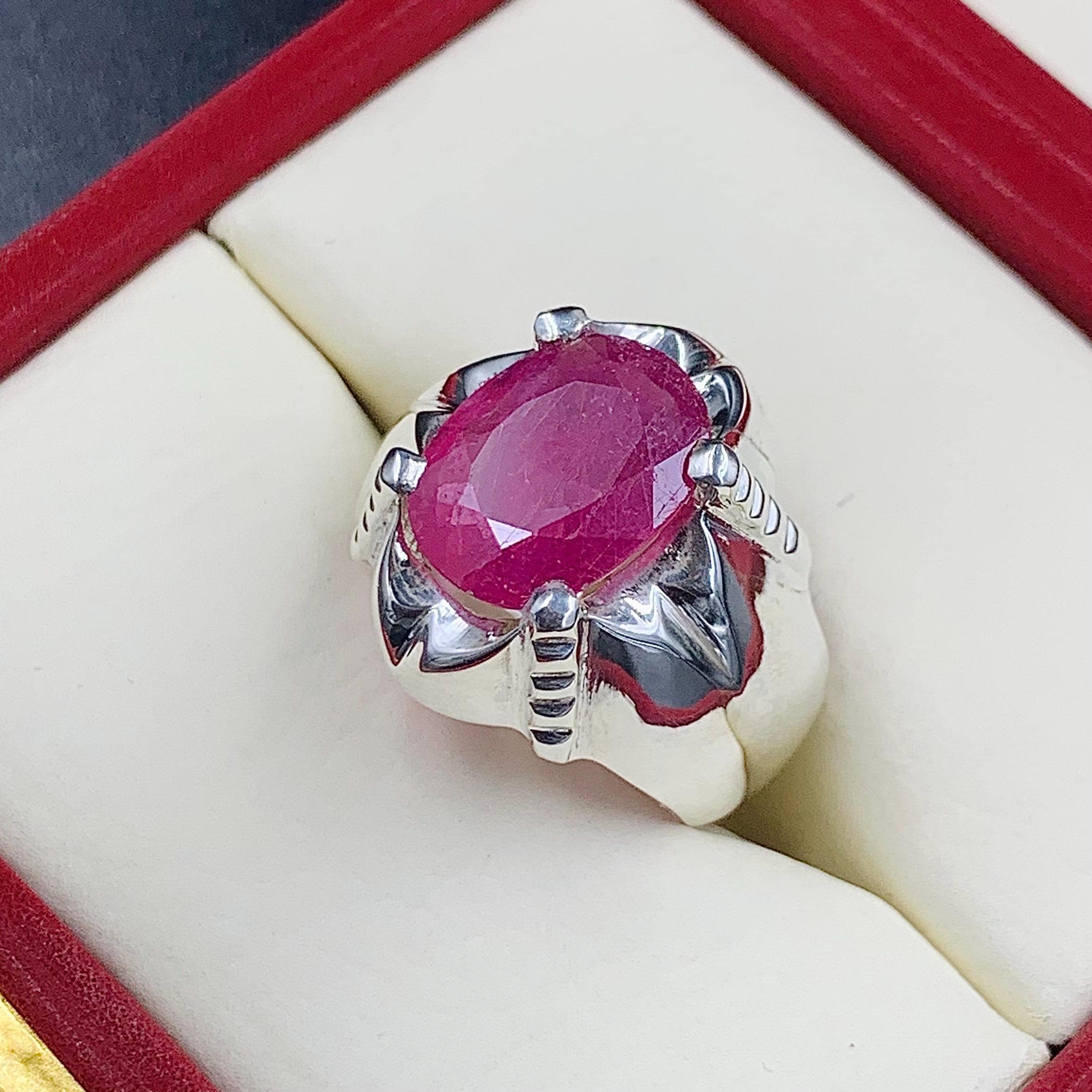 Handcrafted Big Ruby Ring, Natural Ruby Sterling Silver 925 Yaqoot Ring Roby Gemstone Ring