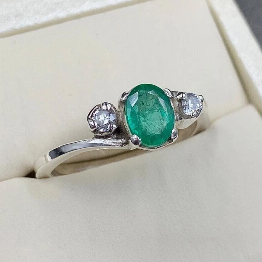 Handcrafted Emerald Ring For Women, 925 Sterling Silver Emerald Rings, Natural Emerald Ring, Gift For Her